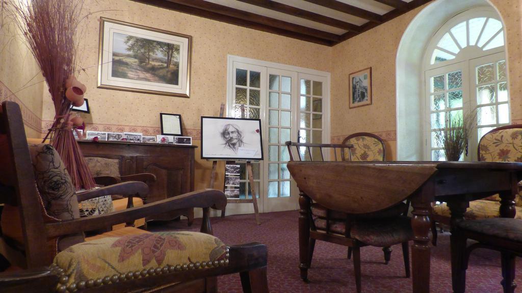 Hotel Saint Jean Vals-les-Bains Luaran gambar