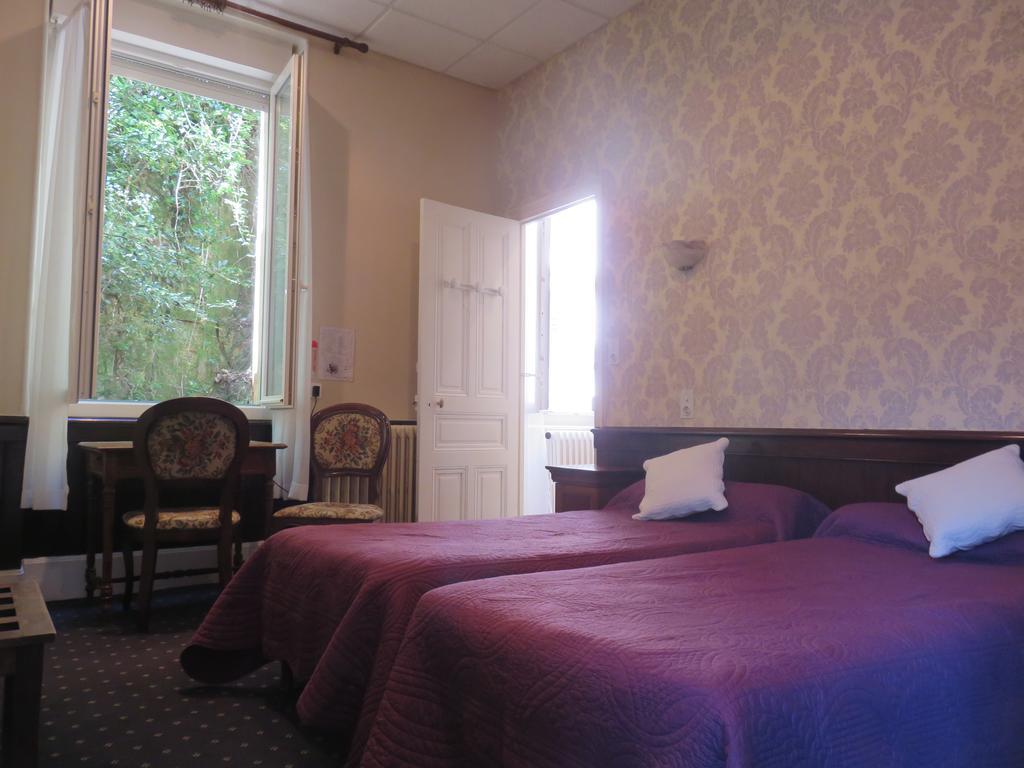 Hotel Saint Jean Vals-les-Bains Luaran gambar