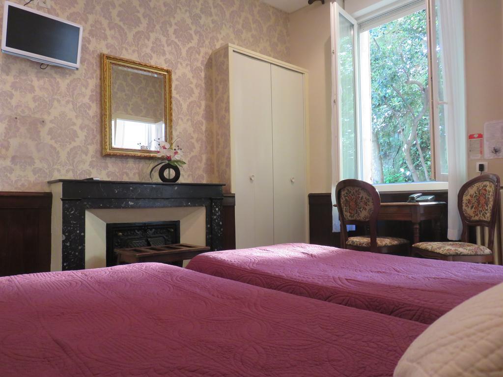 Hotel Saint Jean Vals-les-Bains Luaran gambar